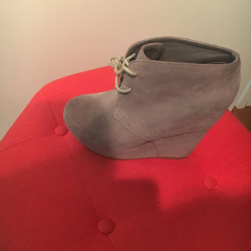 STEVE MADDEN